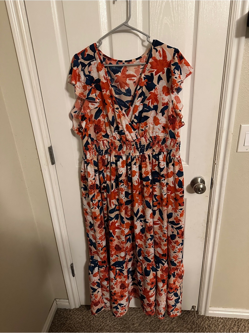 SHEIN Red, Navy & Cream Floral Maxi Dress